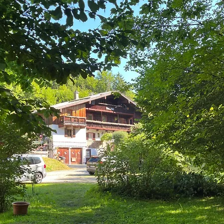 Haus Am Wald -fewo 2 Apartman *