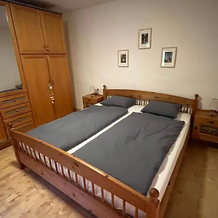 Haus Am Wald -fewo 2 Apartment